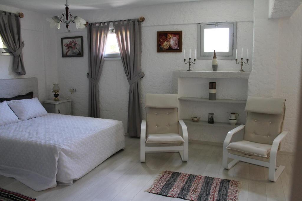 Bizim Ev Hotel (Adults Only) Alacati Quarto foto